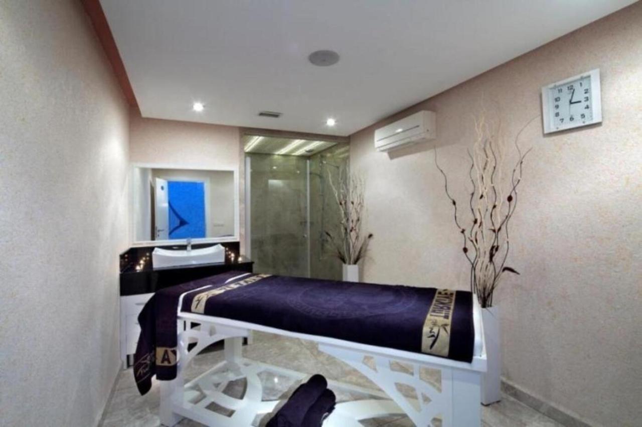 Lejlighed Granada Residence, *